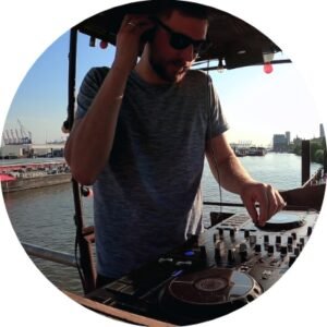 Houseboat Groove © Oliver Krug